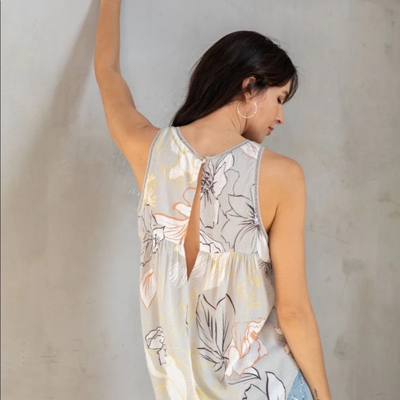 Love Stitch Secret Garden Floral Boho Top. Size: Med - Picture 4 of 6